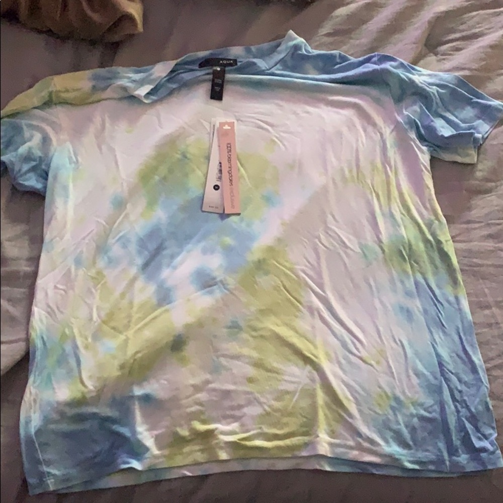 Blue green and white tie dye t shirt